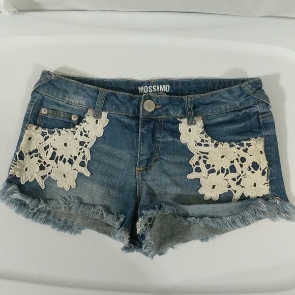 Mossimo Lace Raw Hem Denim Jean Shorty Shorts - size 7 - Picture 1 of 5